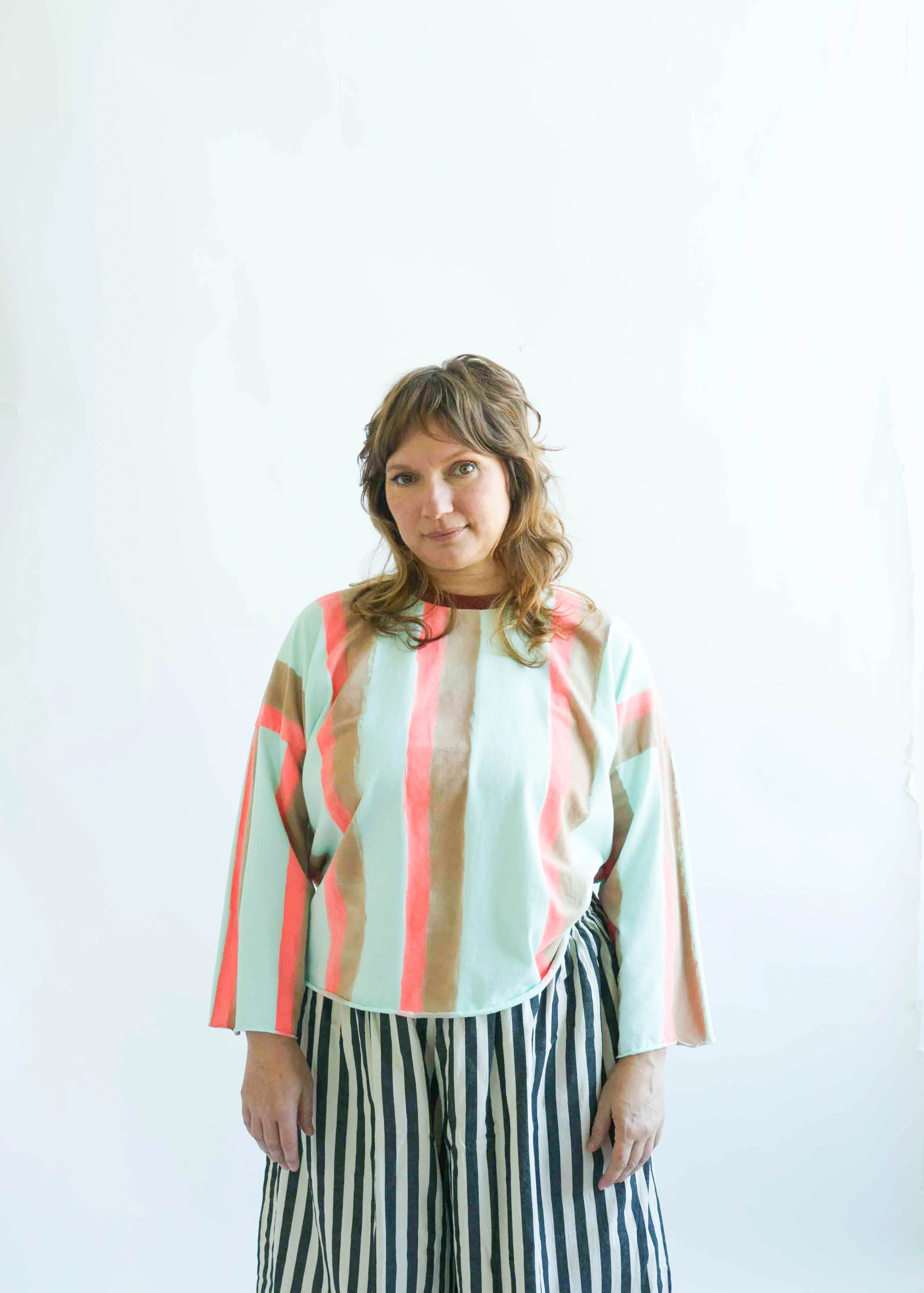 BOXY TEE / RITA - Image 4
