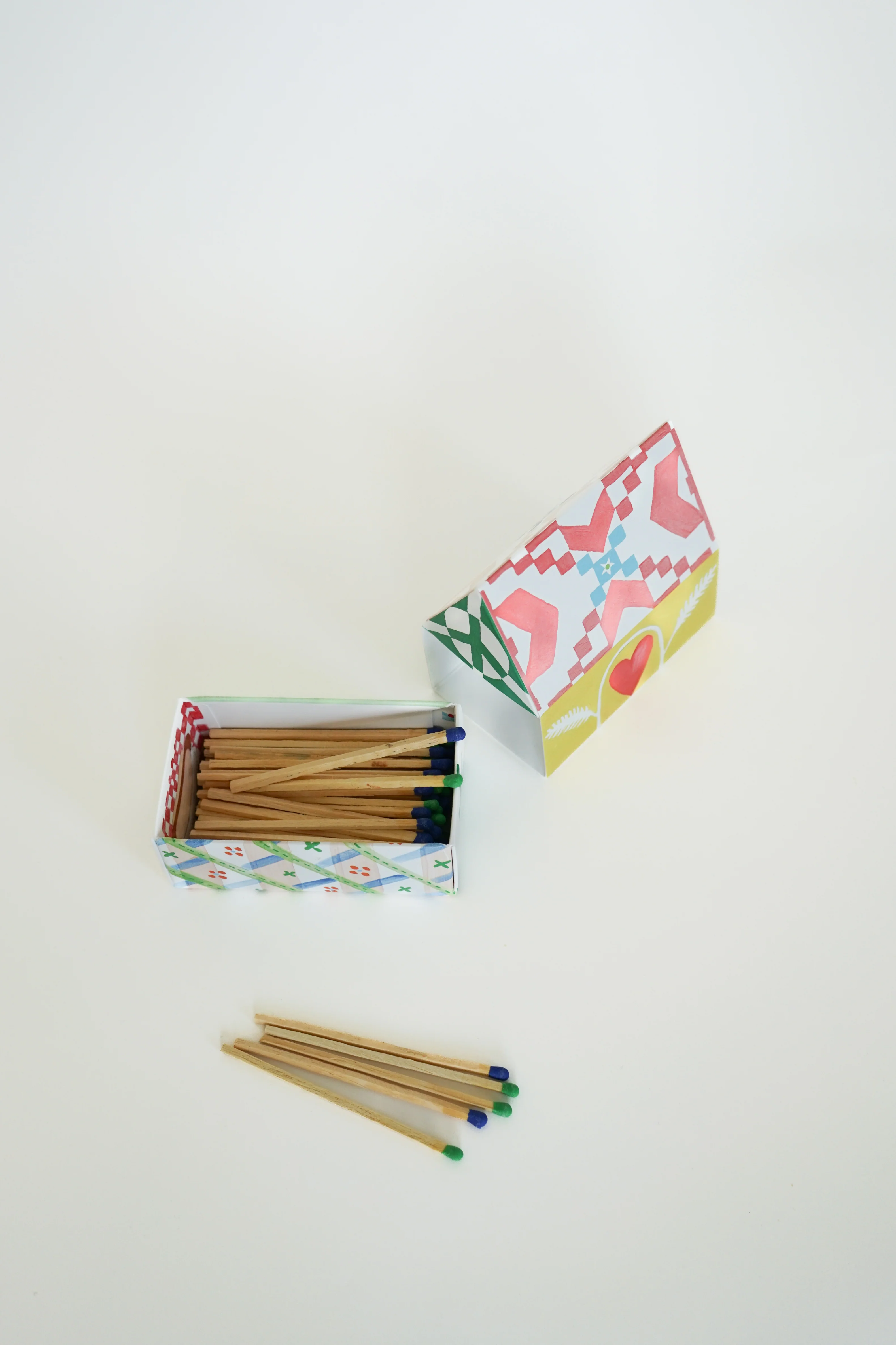 HOUSE MATCHES / AMERICANA - Image 3