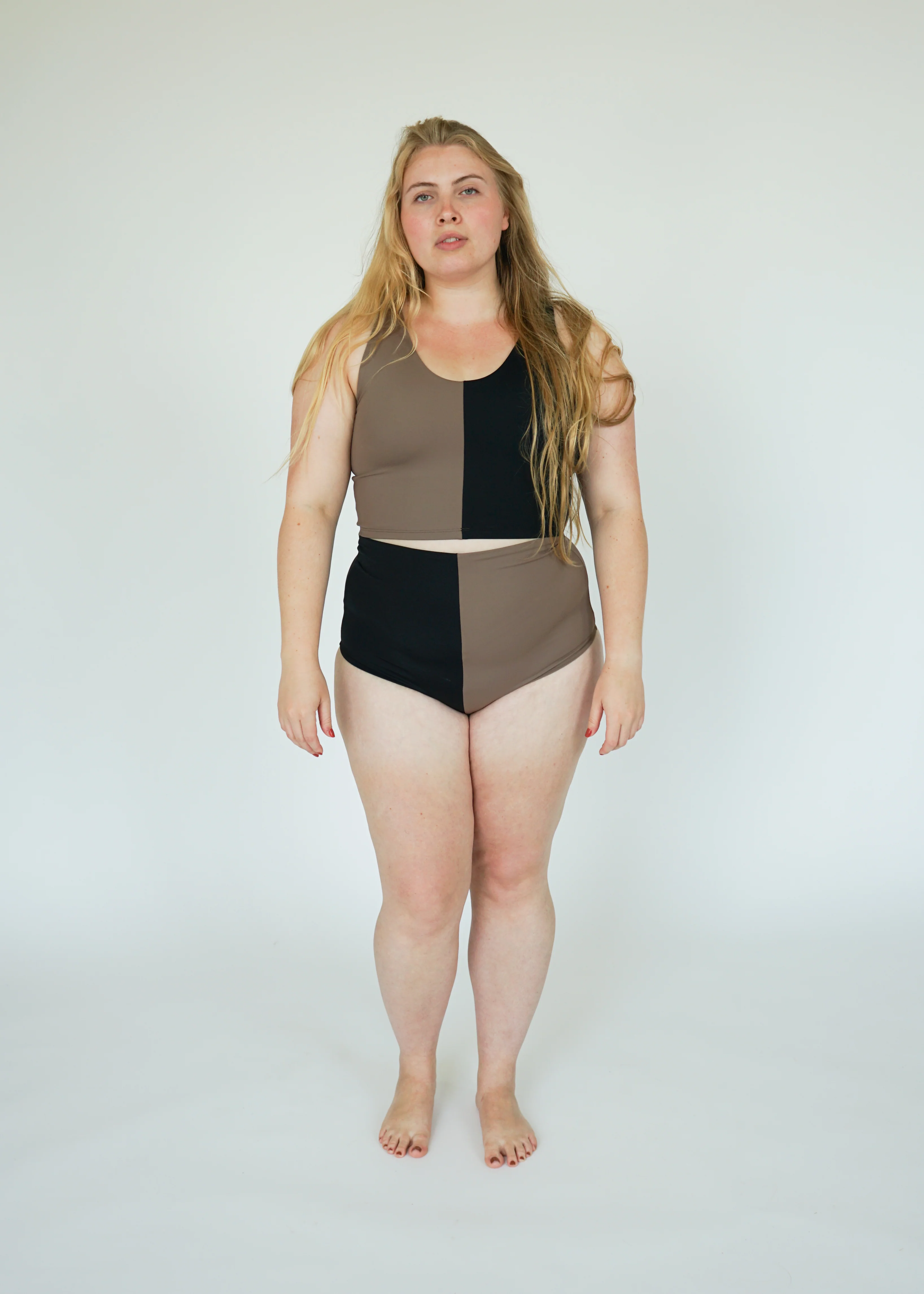 SWIM TANK / BASALT - Image 4